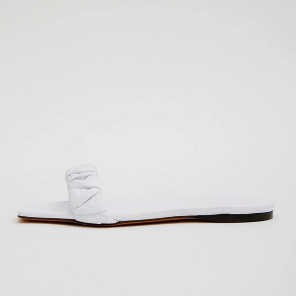 NWT Tibi Jordan Nappa Sandal sz 39 / US 8.5 in white - Picture 1 of 9